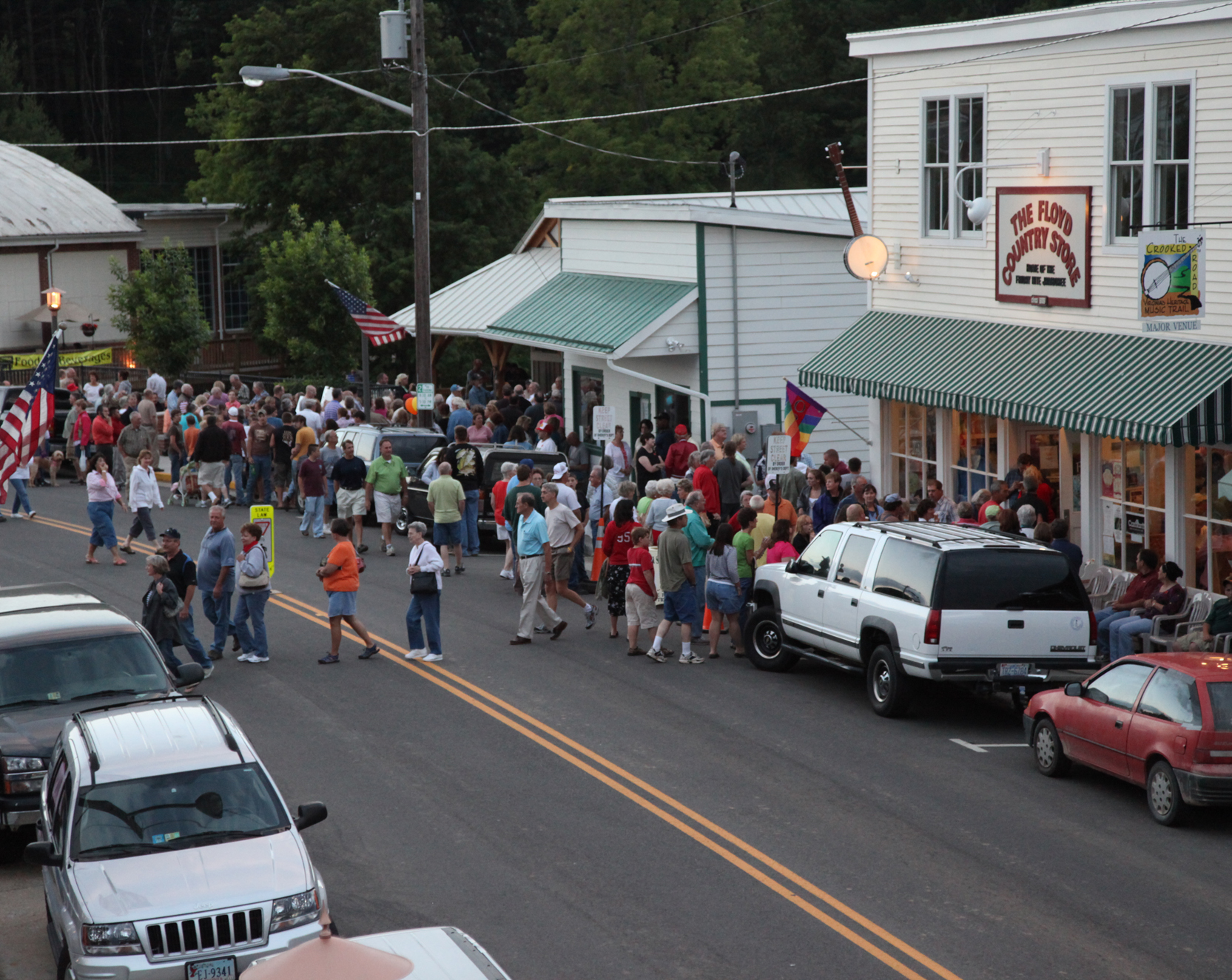street scene at The Floyd Country Store